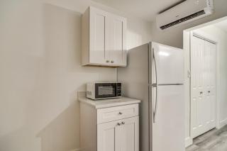 Tropical Pass-A-Grille Gem with Direct Beach Access! - St Pete Beach - 5