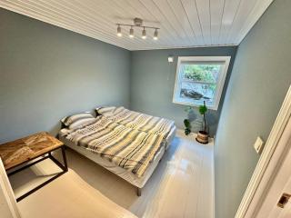 Big, family-friendly summer house with sea view - Lii - 2