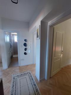 City Vibe Apartment - Tuzla - 3