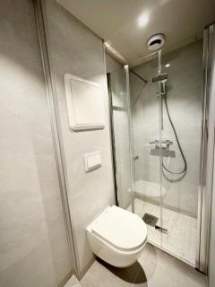 Bright & Cozy Studio - Central Location - 4