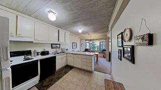 Spacious Condo Great For Friends And Families! - 1