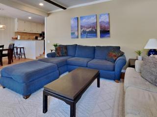 Walk To Lifts! Remodeled 2 Bedroom Condo - Mammoth Lakes - 9