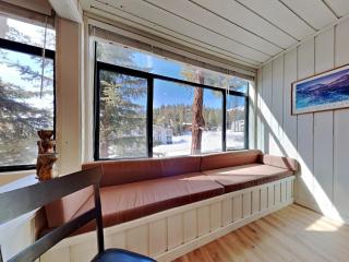 Walk To Lifts! Remodeled 2 Bedroom Condo - Mammoth Lakes - 4