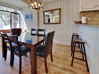Walk To Lifts! Remodeled 2 Bedroom Condo - Mammoth Lakes - 3