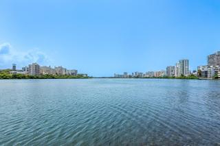 Water Side Studio King Bed With Pool - San Juan - 9