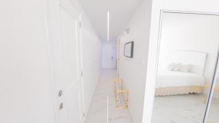 Water Side Studio King Bed With Pool - San Juan - 5