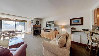Renovated 2 Bedroom Condo with Elevator Access! - Mammoth Lakes - 6