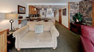 Renovated 2 Bedroom Condo with Elevator Access! - Mammoth Lakes - 7
