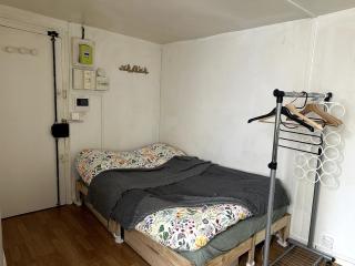 Independent Room Paris 6 - 0