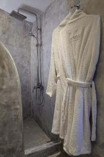 Elegant Santorini House 1 Bedroom Villa Windswept House Amazing Caldera View Outdoor Hot Tub Oia - Thólos - 5