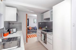 Walk Everywhere -Top Rated Flat on The Royal Mile. - 3