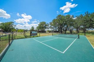 3BR Oasis-Pool-Pickleball-Dog Friendly - 3