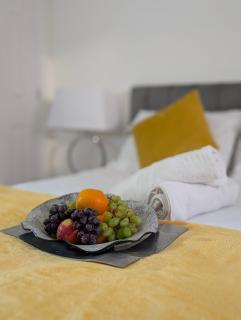 Emerald Apartment-2Bed 2Bath Cardiff Bay,City Centre Apartment - Cardiff - 1