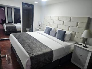 Aw Hotel Quality Comfort Embajada - Corferias - Bogotá - 5
