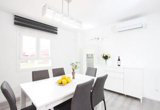 Charming Mallorca Villa 3 Bedrooms Villa Town House Orion 40 Metres From The Sea Great For Families Puerto Pollensa - Port de Pollença - 3