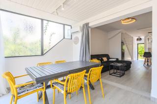 Taheli's Modern Townhouse with a pool - Paphos - 2