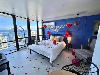 Deluxe Ocean View Studio with Free Parking & Pool - San Juan - 0