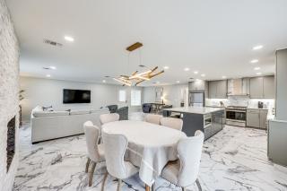 Less Than 1 Mi to SAU Newly Renovated Home with Yard! - 5