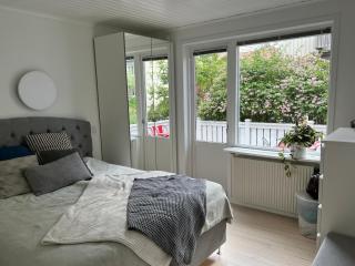 Spacious Three Bed Home in a lovely neighbourhood - Gothenburg - 6
