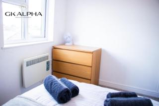 Charming City Centre Apartment that was Great for Contractors - Reading - 5