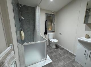 Arranview Lochside Pods & Lodges all with private Hot-tubs - Fenwick - 5