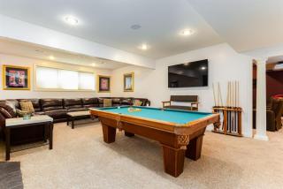 The ND Grand 4BR Home close to Campus - South Bend - 8