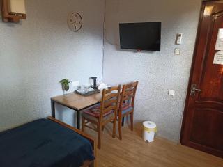 Rose House - Tiflis - 4