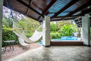 Kika Zaru Free park tour, massage and breakfast - Quepos - 4