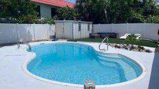 5 bedroom pool house air hockey walk to beach - 9