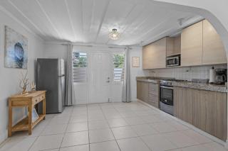 WLR1 - 1BR near Palm Beach - White Lotus Retreat - Palm-Eagle Beach - 8