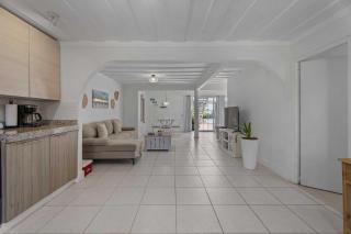 WLR1 - 1BR near Palm Beach - White Lotus Retreat - Palm-Eagle Beach - 7