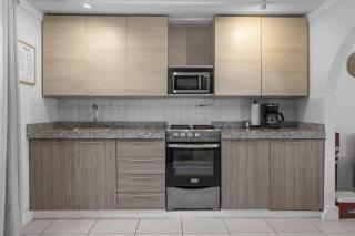 WLR1 - 1BR near Palm Beach - White Lotus Retreat - Palm-Eagle Beach - 6