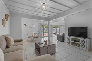 WLR1 - 1BR near Palm Beach - White Lotus Retreat - Palm-Eagle Beach - 5