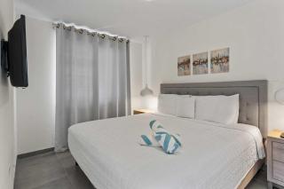 WLR7 - 1BR near Palm Beach - White Lotus Retreat - Palm-Eagle Beach - 1