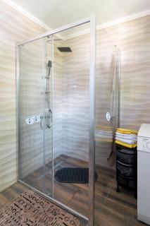 Split House Sarajevo with Private Parking - Saraievo - 5