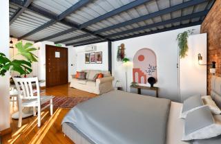 Cute Retro Home Balcony AC Galata - Istanbul - 9