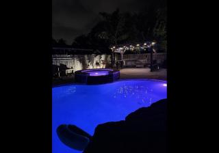 Backyard Oasis! - Brownsville - 8