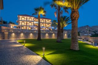Alysos Luxurious Apartments - 8