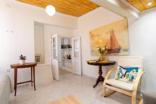 Chrysa s house - Hydra - 4