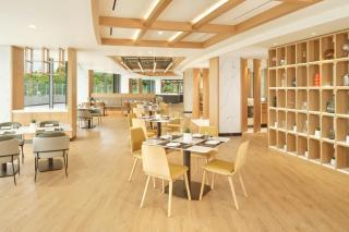 Courtyard by Marriott Pyeongtaek - Pyeongtaek - 4