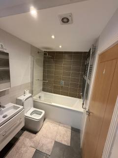 Amanah Properties - Shepherd Bush Central Sleeps 7 - Londra - 2