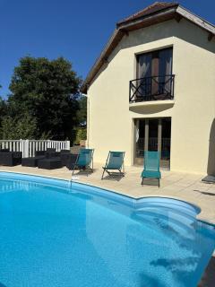 Le Mondementais - Gîte en Champagne avec piscine - Mondement-Montgivroux - 0