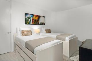 Oceanview Private Home at South Beach-814 - Miami Beach - 9