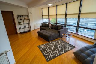 Amazing City Views - Charming Penthouse & Aparment - Bucharest - 9