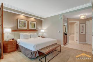 MGM Signature-07-703 Strip View Jacuzzi Studio - Las Vegas - 7