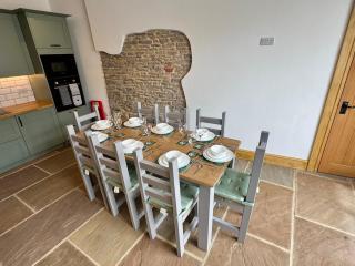 Flexible Accommodation - Newly renovated characterful cottage - Stalbridge - 2
