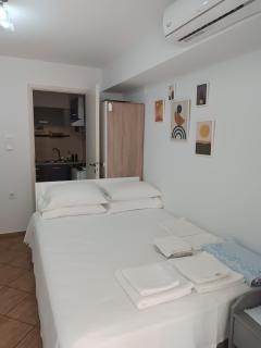 Despina's sweet studio -FREE PRIVATE PARKING -near panthessaliko stadium and public pool of Nea Ionia - Volos - 4