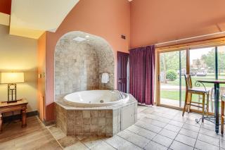 1st-Floor Chula Vista Resort Condo with Patio! - Wisconsin Dells - 5