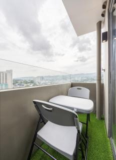 MY Modest Condo with Balcony - BE Residences near IT Park Cebu - Cebu City - 4