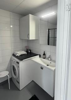 Nice guest apartment within walking distance to Kalmar central station - 5